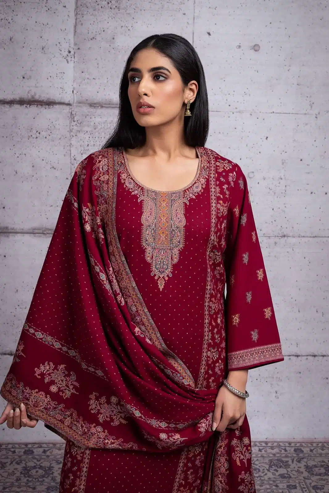 Naariti jorina ladies designer suit
