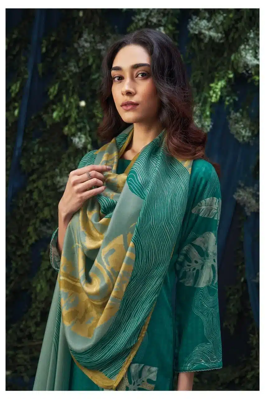 Ganga mahalia 1980 ladies designer suit
