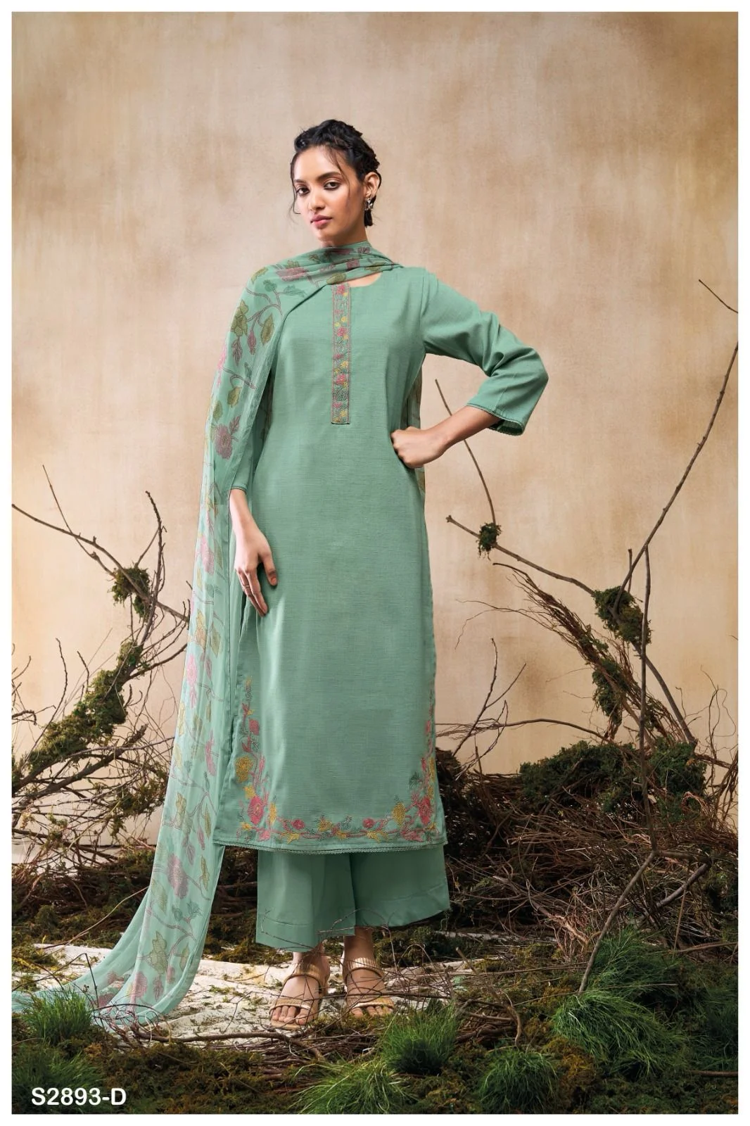 Ganga umbi 2893 ladies wholesaler suits n manufacturing supplier