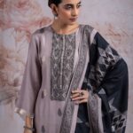 Naariti badmi ladies wholesaler suit in Kolkata