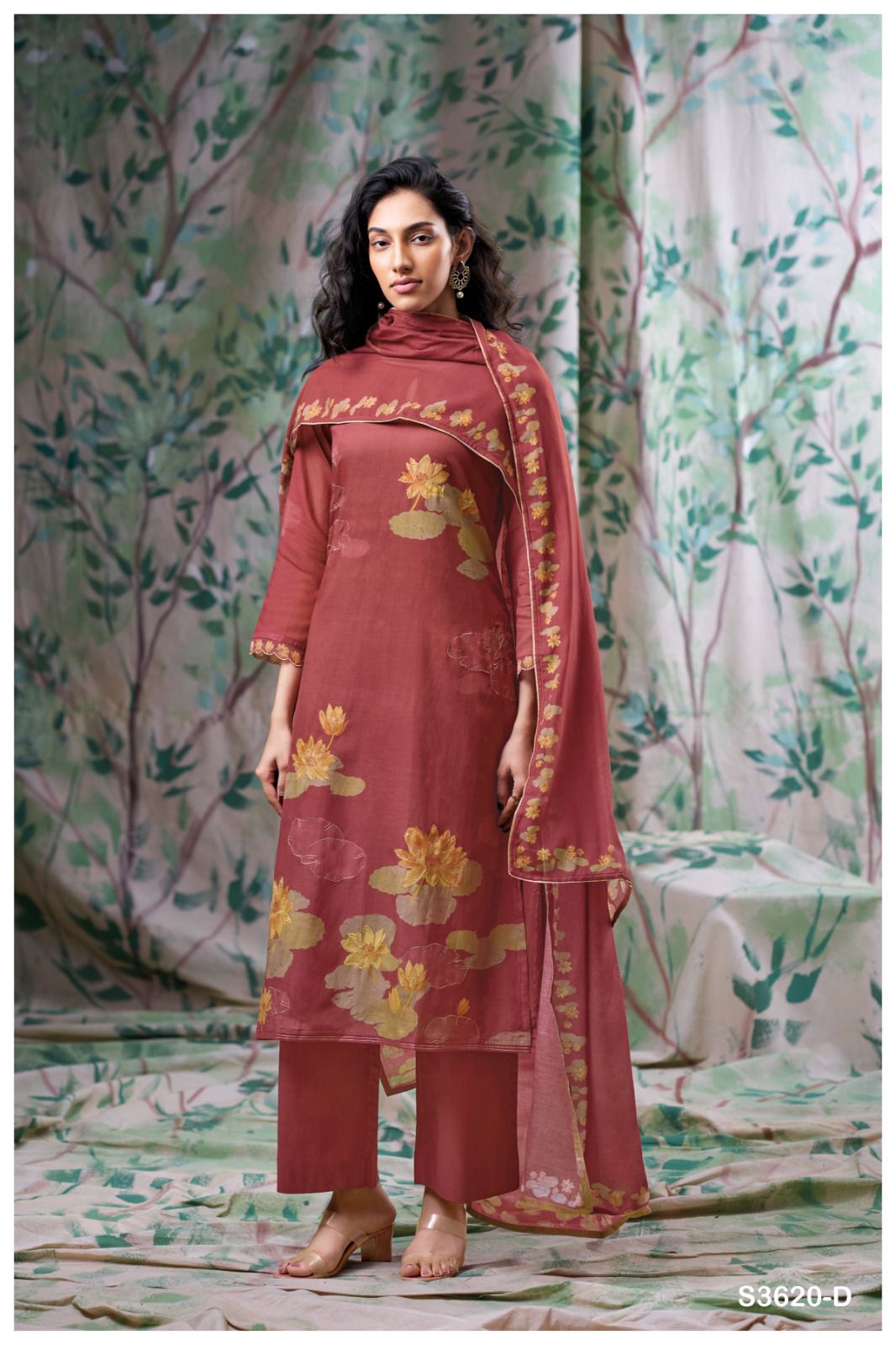 Ganga Ayra 3620 – Pure Mul Printed Suit