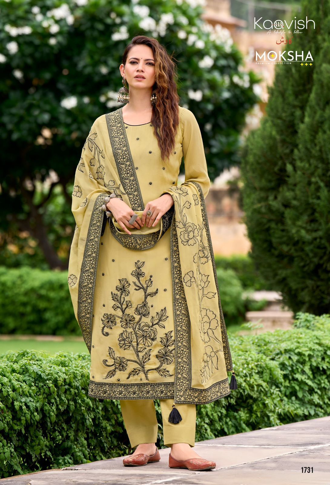 Kaavish MOKSHA – Suits
