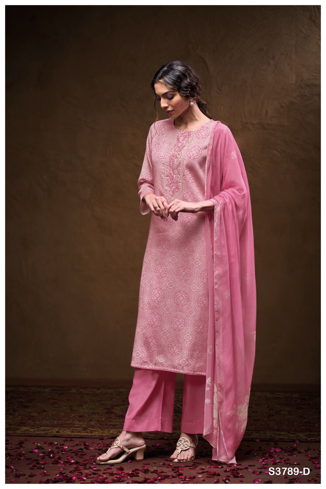 Ganga Vashika 3789 – Premium Cotton Satin Suit