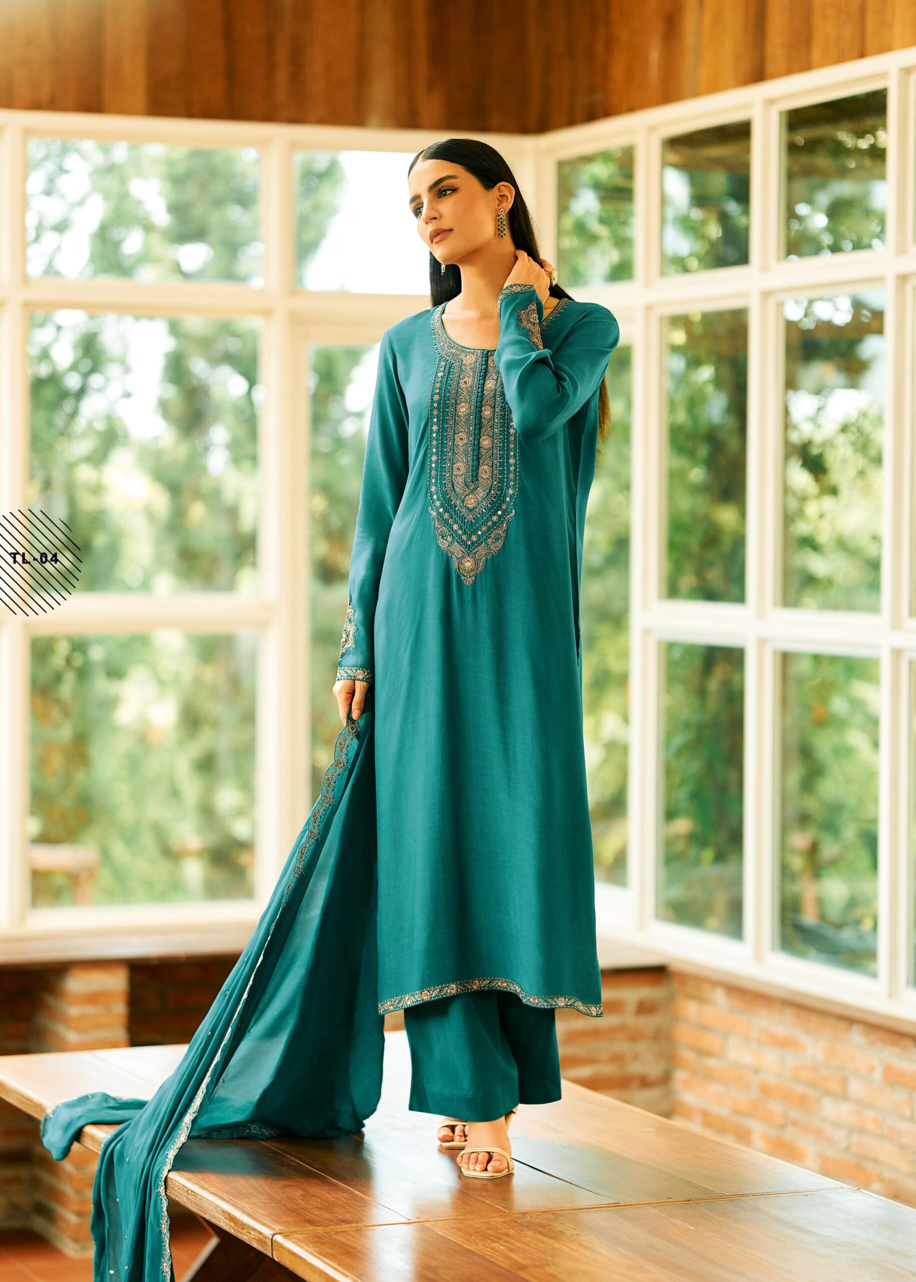 Varsha Tilla-02 – Designer Viscose Muslin Suit with Embroidery