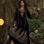 Aiqa Velvet Suit Women