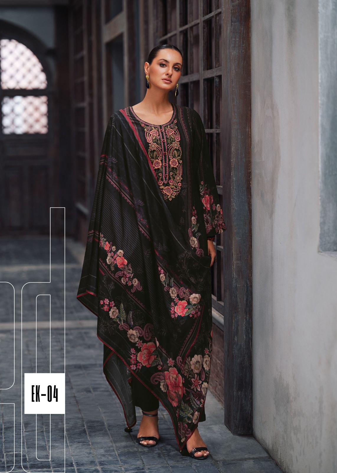 Varsha Elaki – Elegant Prints