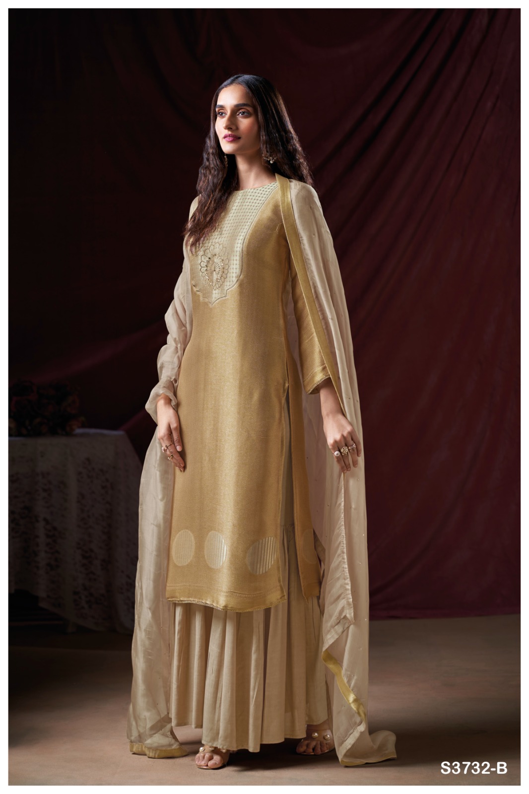 Ganga Rumeesa 3732 | pure Bemberg silk jacquard