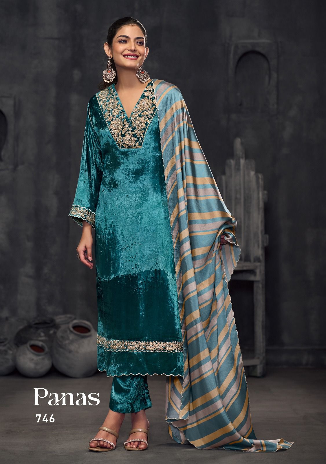 Tm Panas Velvet Ensemble – Pure Viscose Velvet