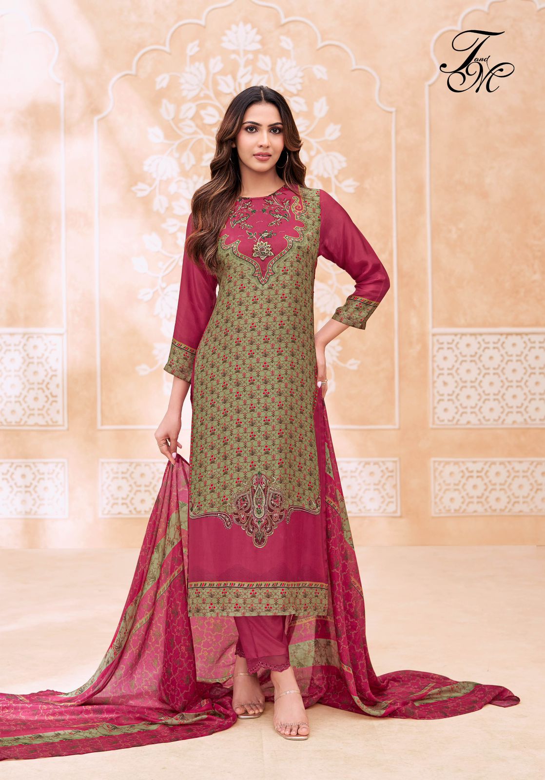 Tm riwaaz silk ladies wholesaler suit in delhi